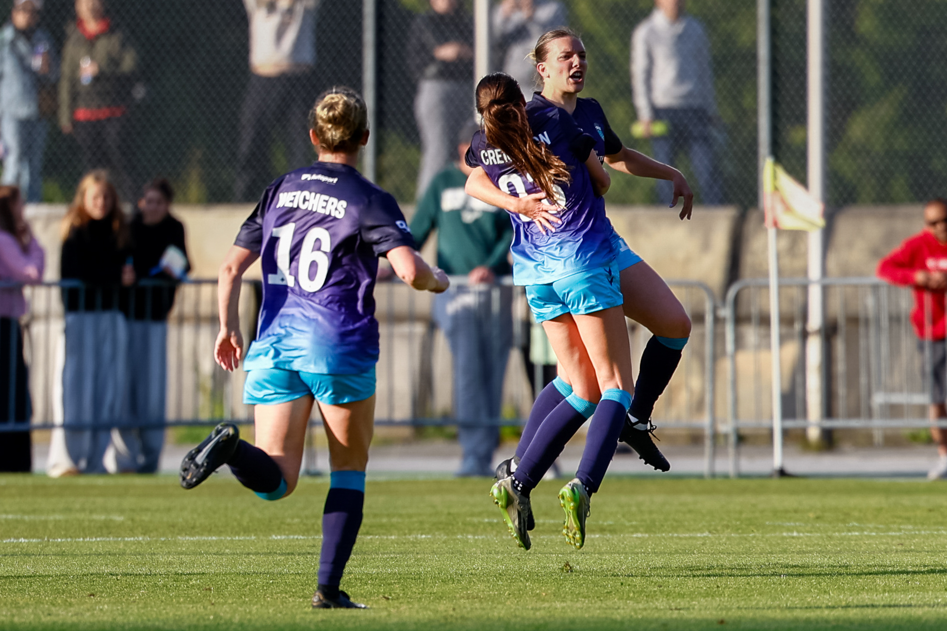 Gordon Kalisch/FastTrackSportsPhotography