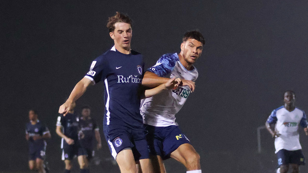 Camera DaSilva (right) in action for the Simcoe County Rovers in a L1 Cup match against Blue Devils FC in 2024 (Photo credit: Thiago Szwarc / TrueNorthFoot)