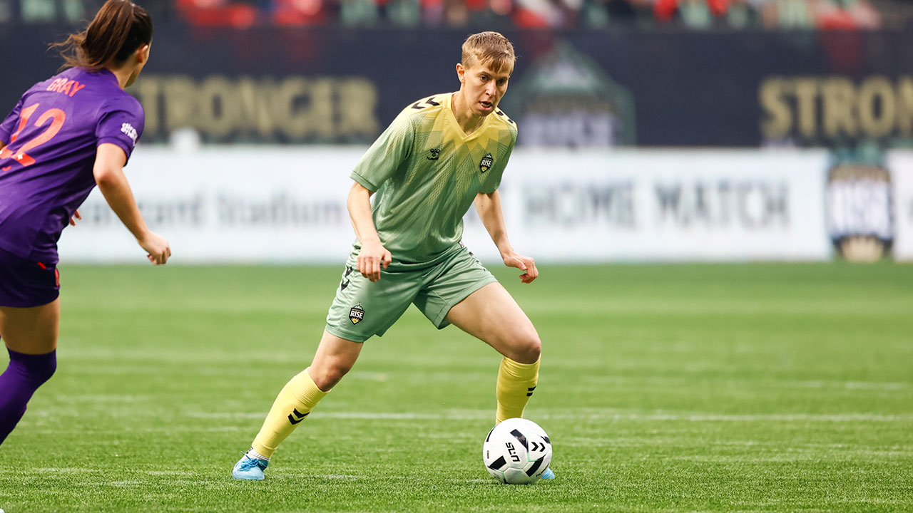 Quinn in action for the Vancouver Rise (Gordon Kalisch / FastTrackSportsPhotography)